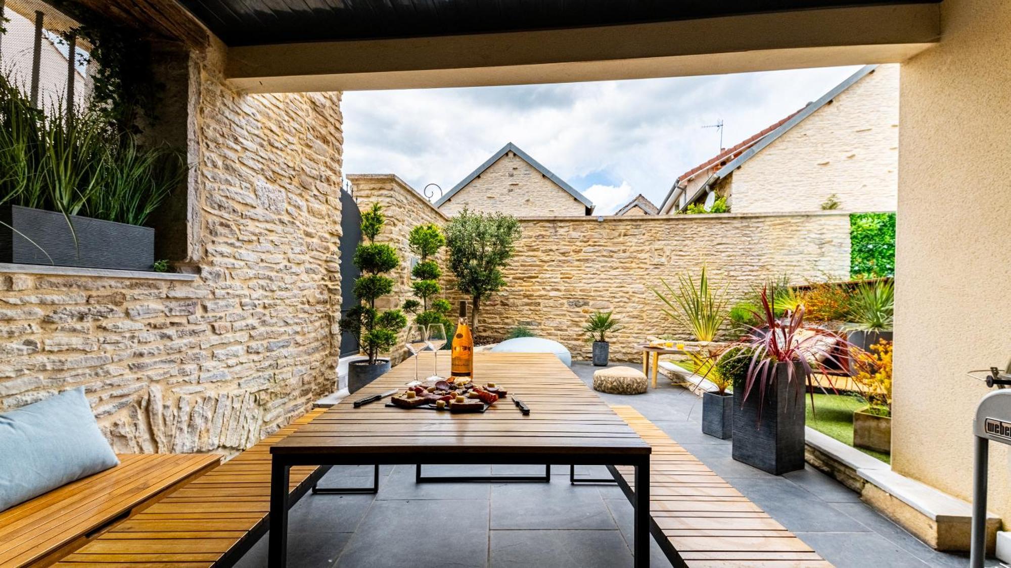 La Maison D'Ernest - Climatisee - Circuit Dijon Prenois Exterior photo